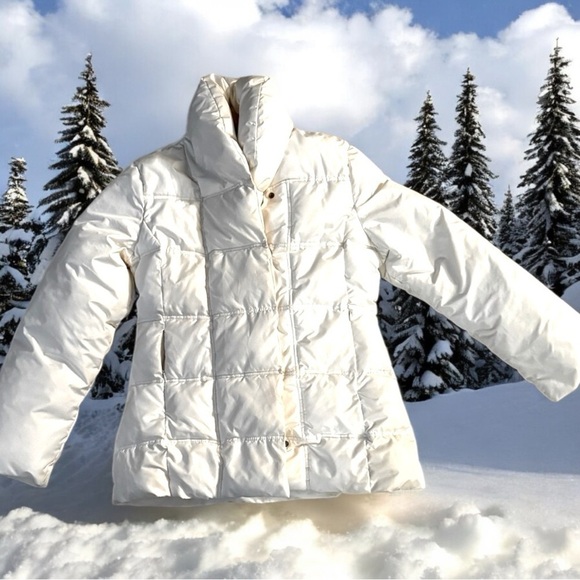 Steve Madden Jackets & Blazers - Steve Madden Small‎ Winter White Puffer Jacket